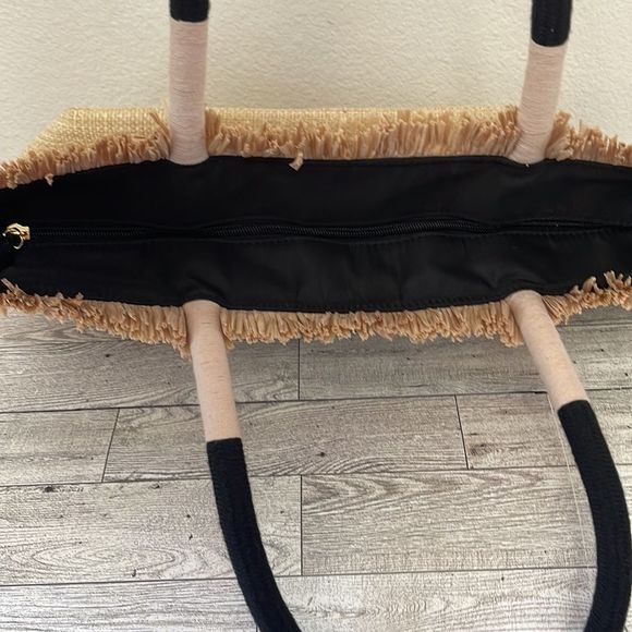 Stella & Dot Straw & Raffia Tote & Matching Pouch NWOT - Picture 12 of 12